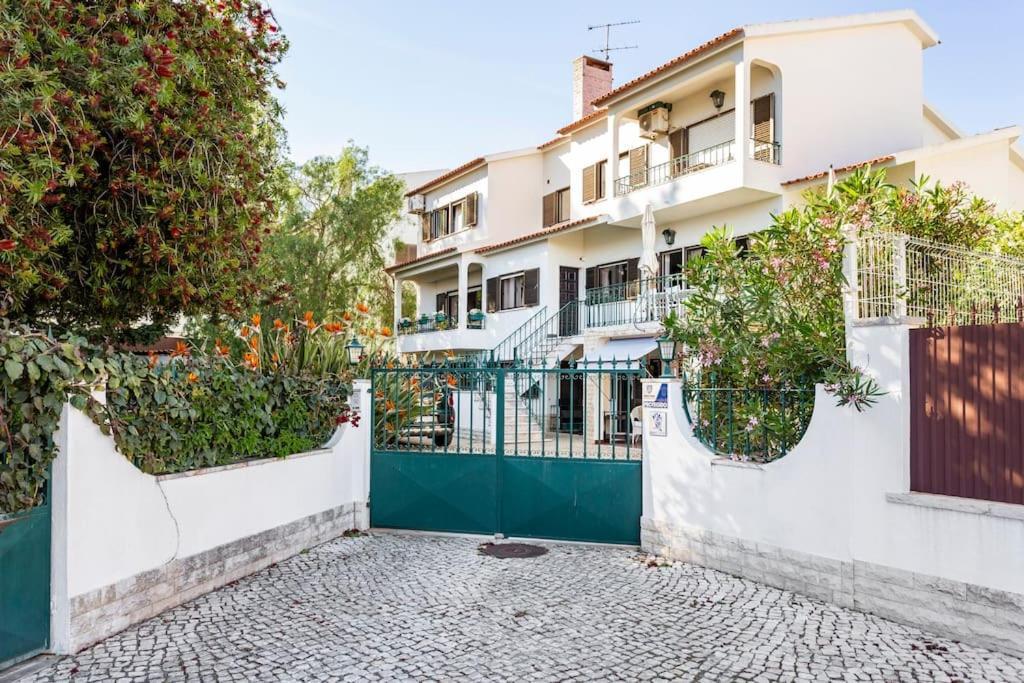 Paradise Suites Carcavelos  Εξωτερικό φωτογραφία